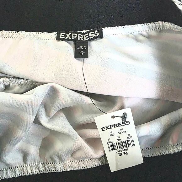 Express Multicolor Stripe Flare Skirt M NWT - Picture 4 of 5